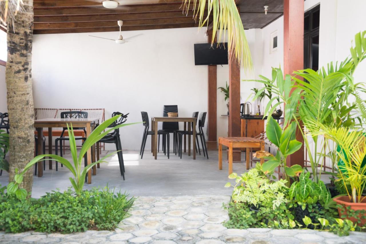 Palm Gate Maldives Hotel Thulusdhoo Exterior photo
